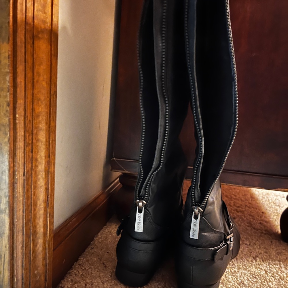 ‘Top Moda’ black zip up riding boots size 10